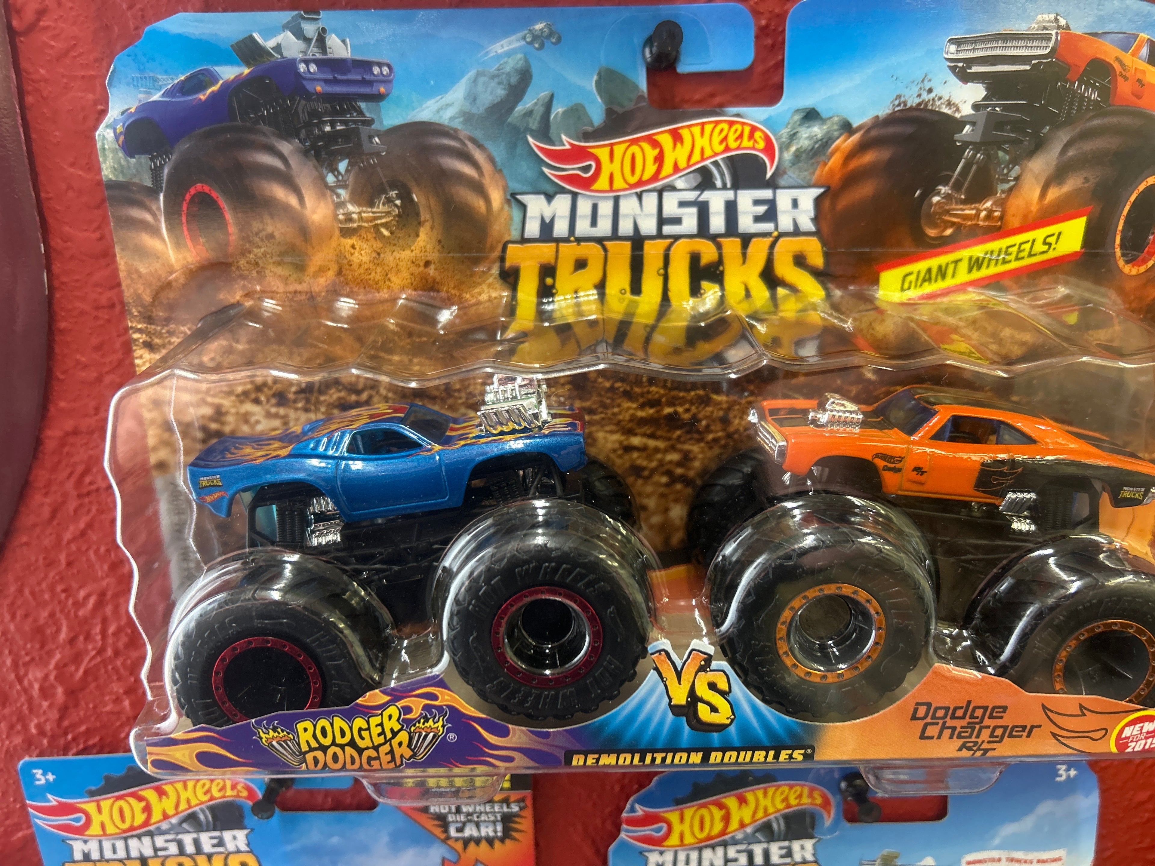 Hotwheels Monster Truck Rodger Dodger Vs. Dodge Charger R/T