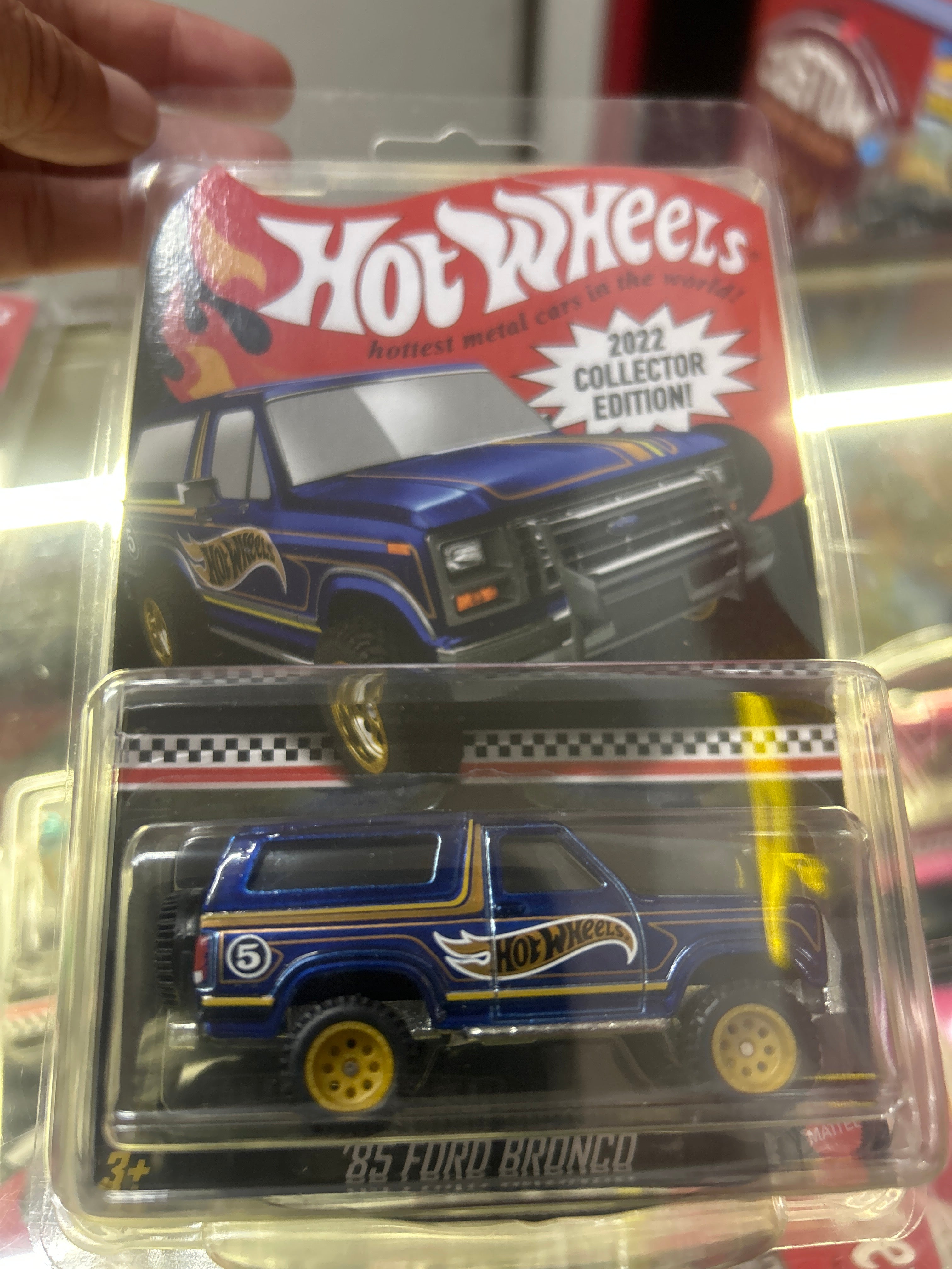 Red Line Club ‘85 Ford Bronco