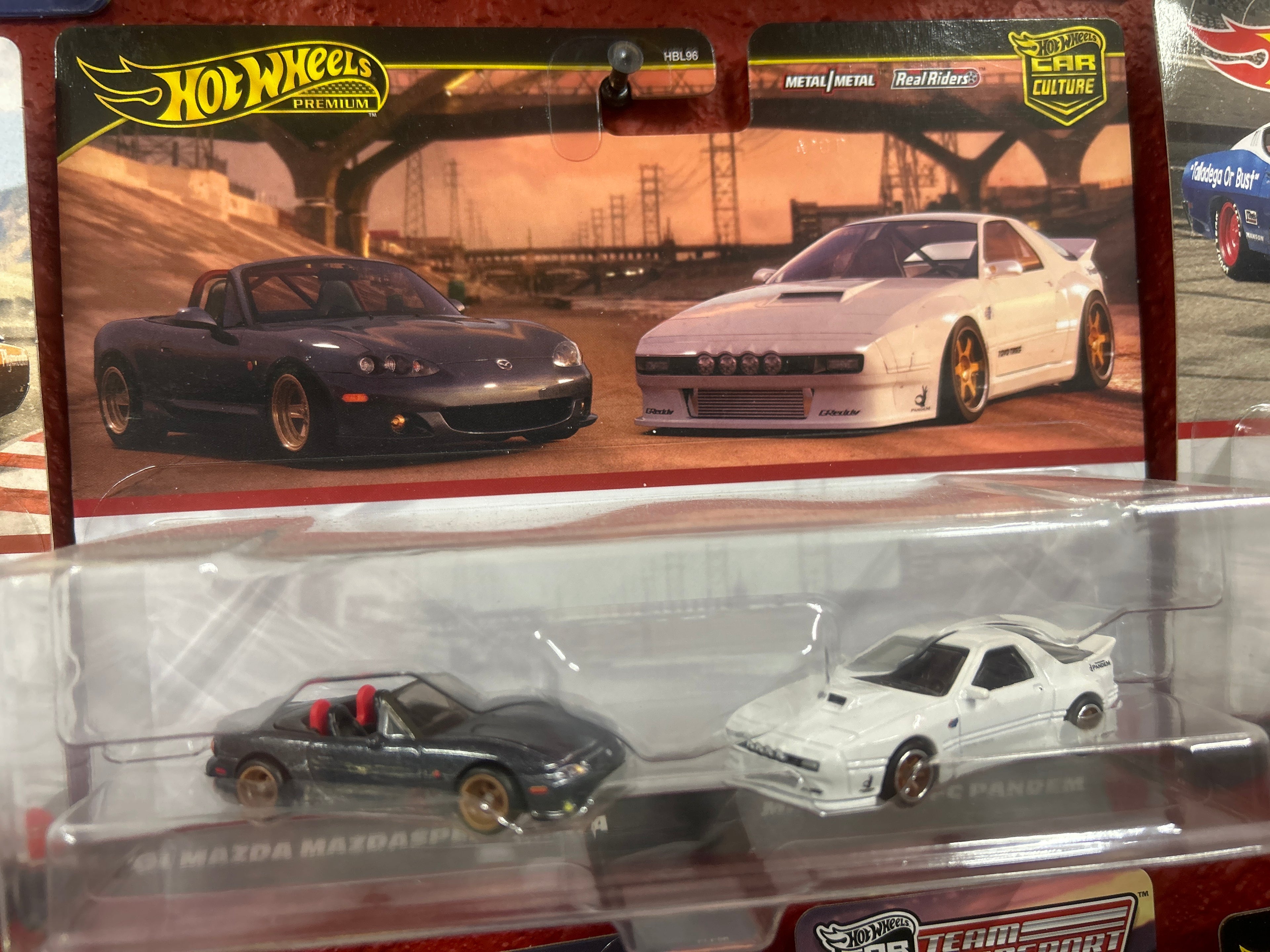 Car culture ‘04 Mazda Mazdaspeed Miata Mazda RX7 FC Pandem